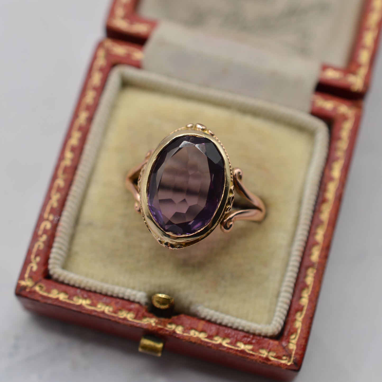 1918 Antique Art Nouveau 9ct Gold Amethyst Dress Ring