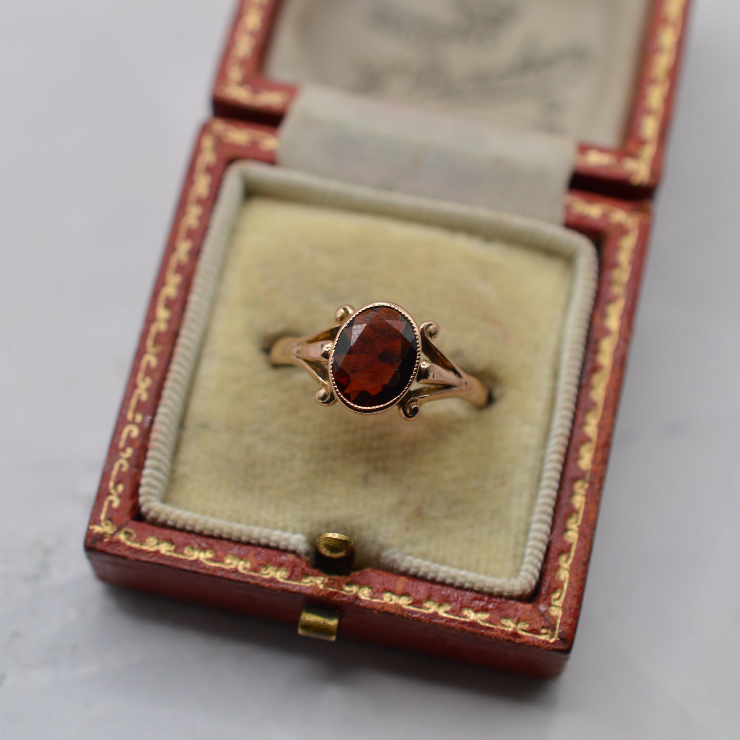 Art Nouveau Antique 9ct Gold Garnet Ring