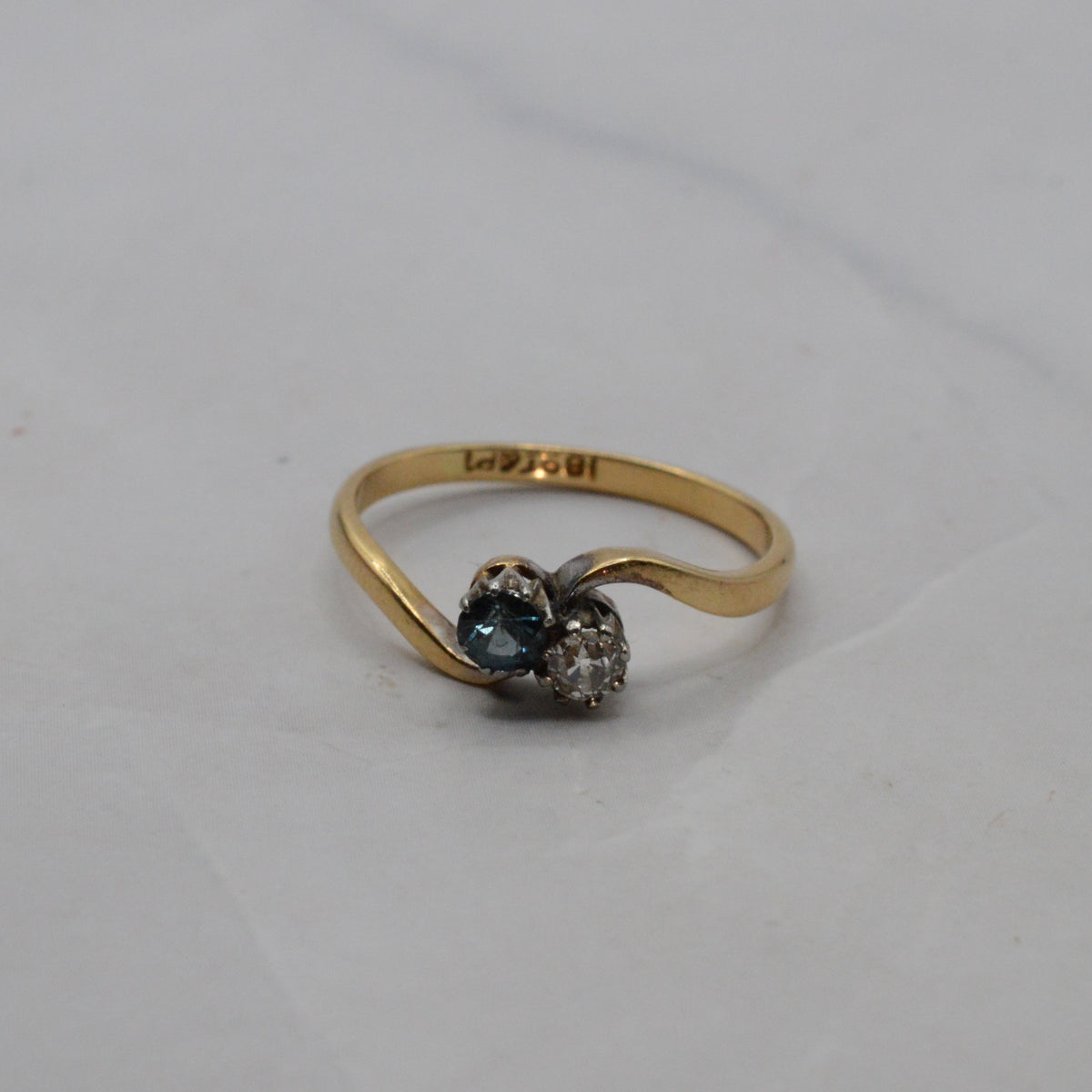 Antique 18ct Gold & Platinum Sapphire & Diamond Toi-et-Moi Ring