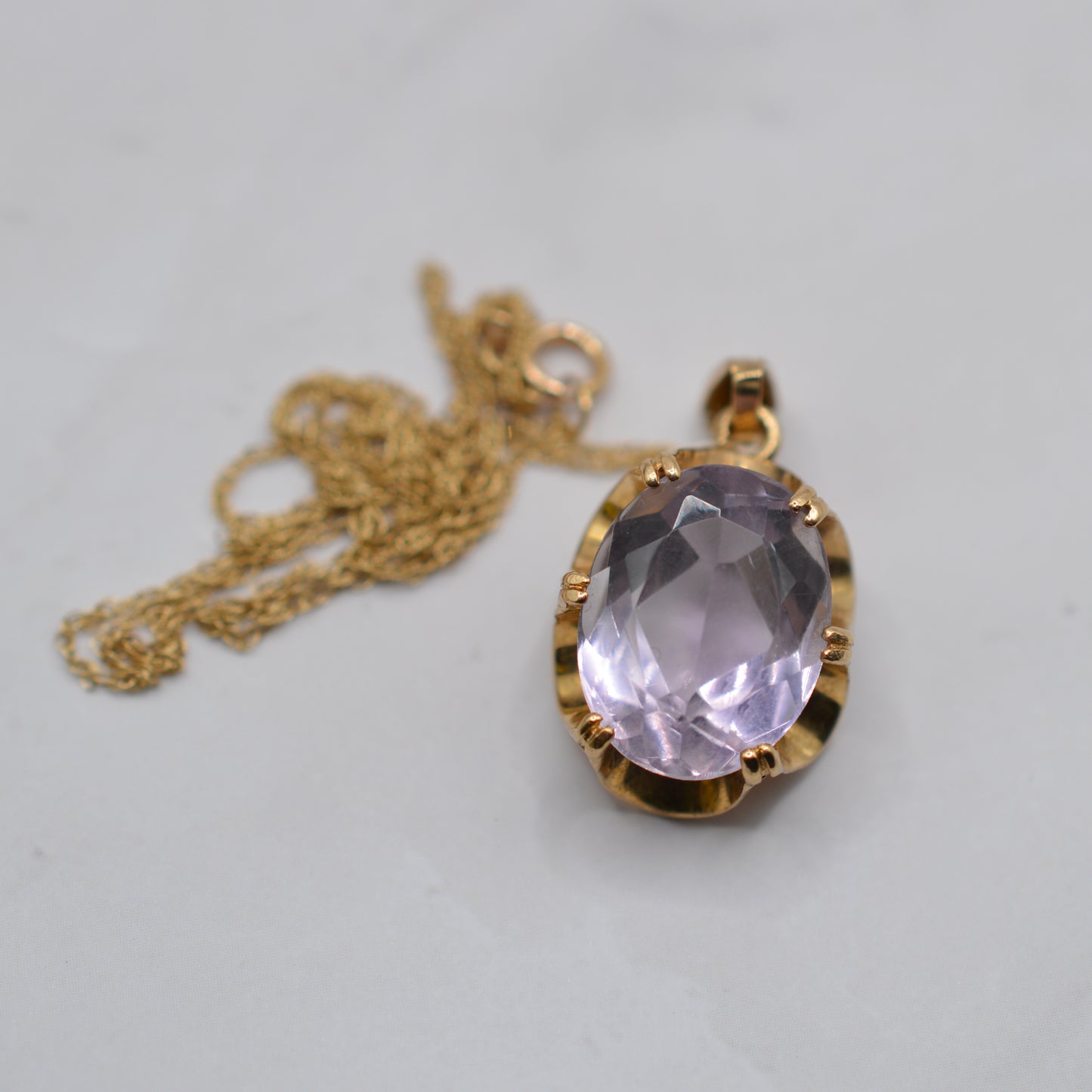 1970s Vintage 9ct Gold Amethyst Pendant Necklace with Buttercup Setting