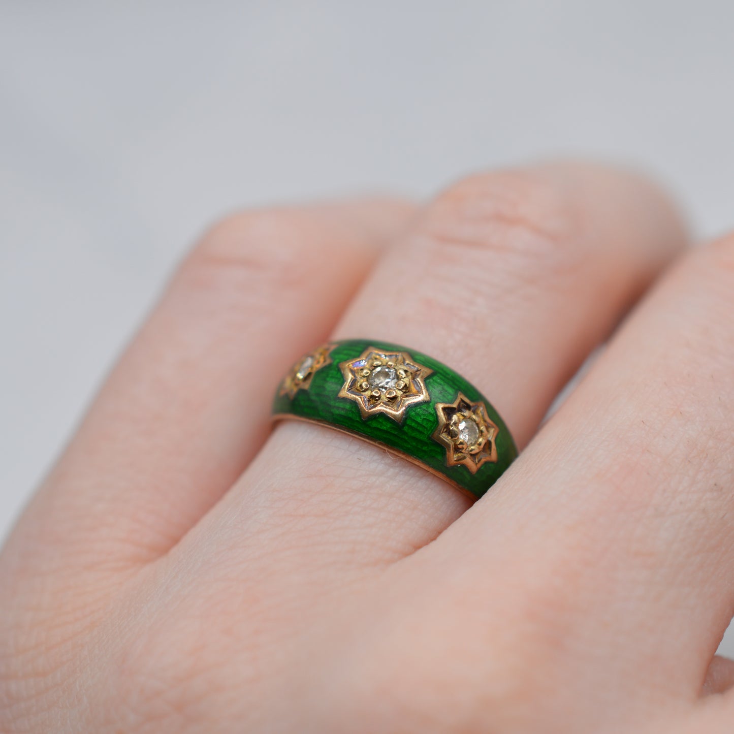 1970s Chunky Vintage 9ct Gold Enamel Diamond Gypsy Ring