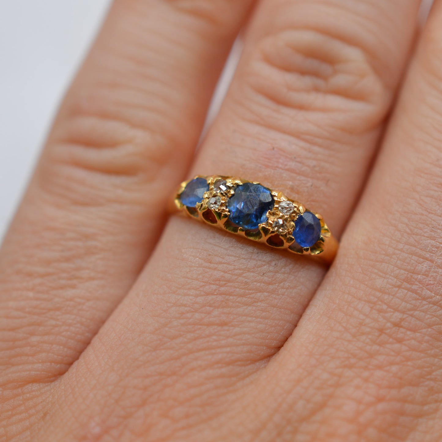 Antique Edwardian 18ct Gold Sapphire & Diamond Ring