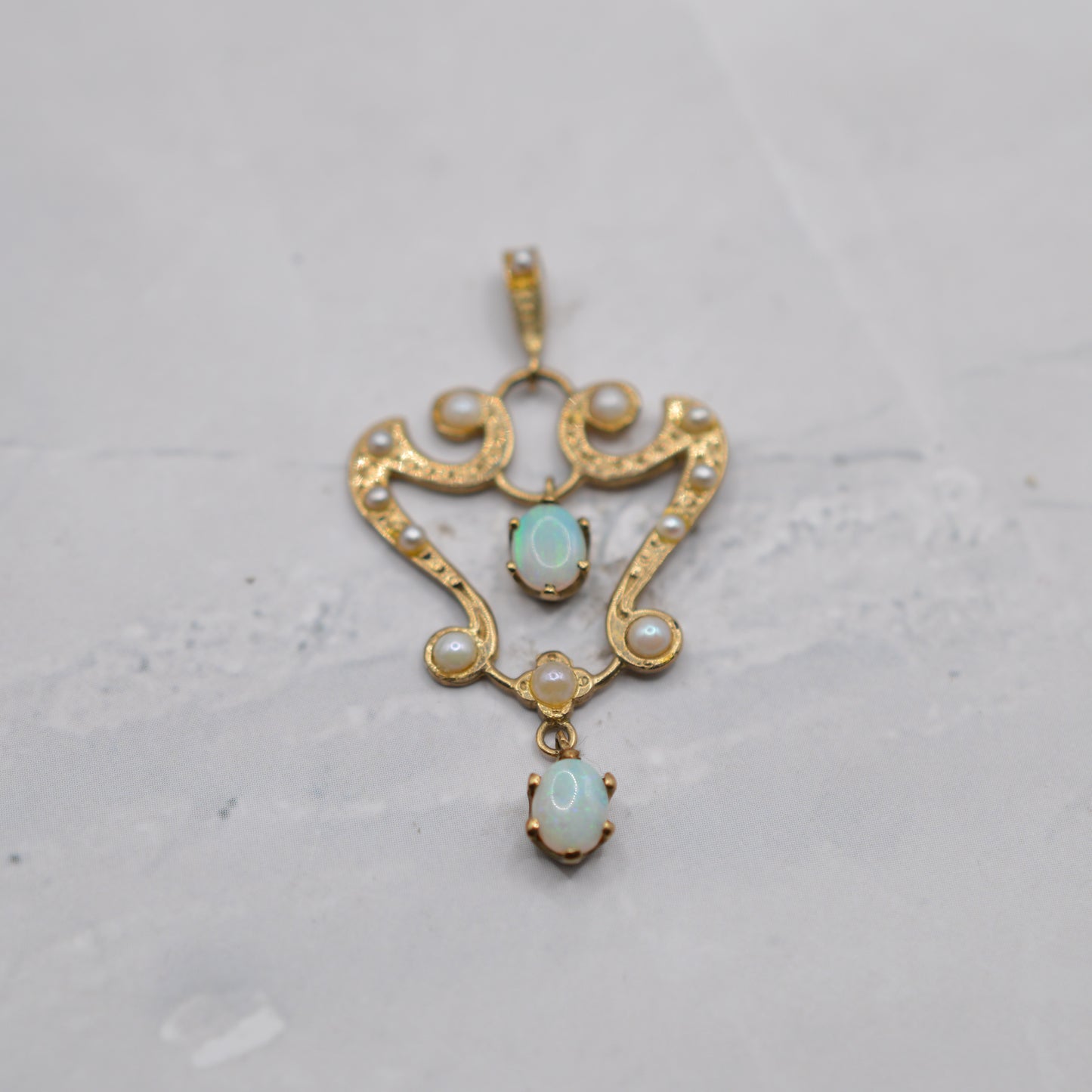 Vintage 9ct Gold Opal & Pearl Pendant
