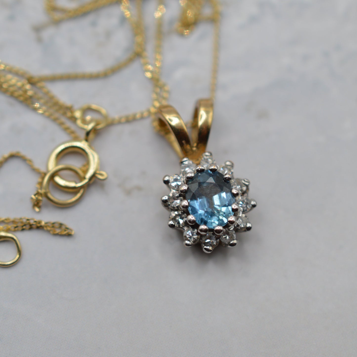 1990s 9ct Gold Sapphire & Diamond Cluster Pendant Necklace (16-18”)