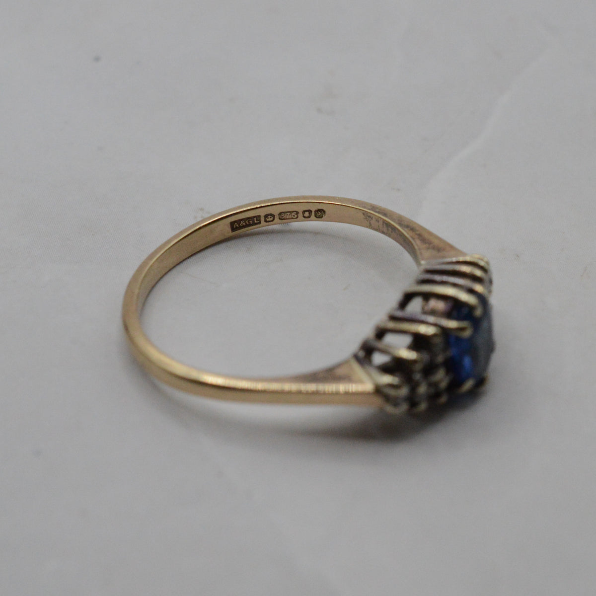 1970s Vintage 9ct Gold Sapphire & Diamond Ring