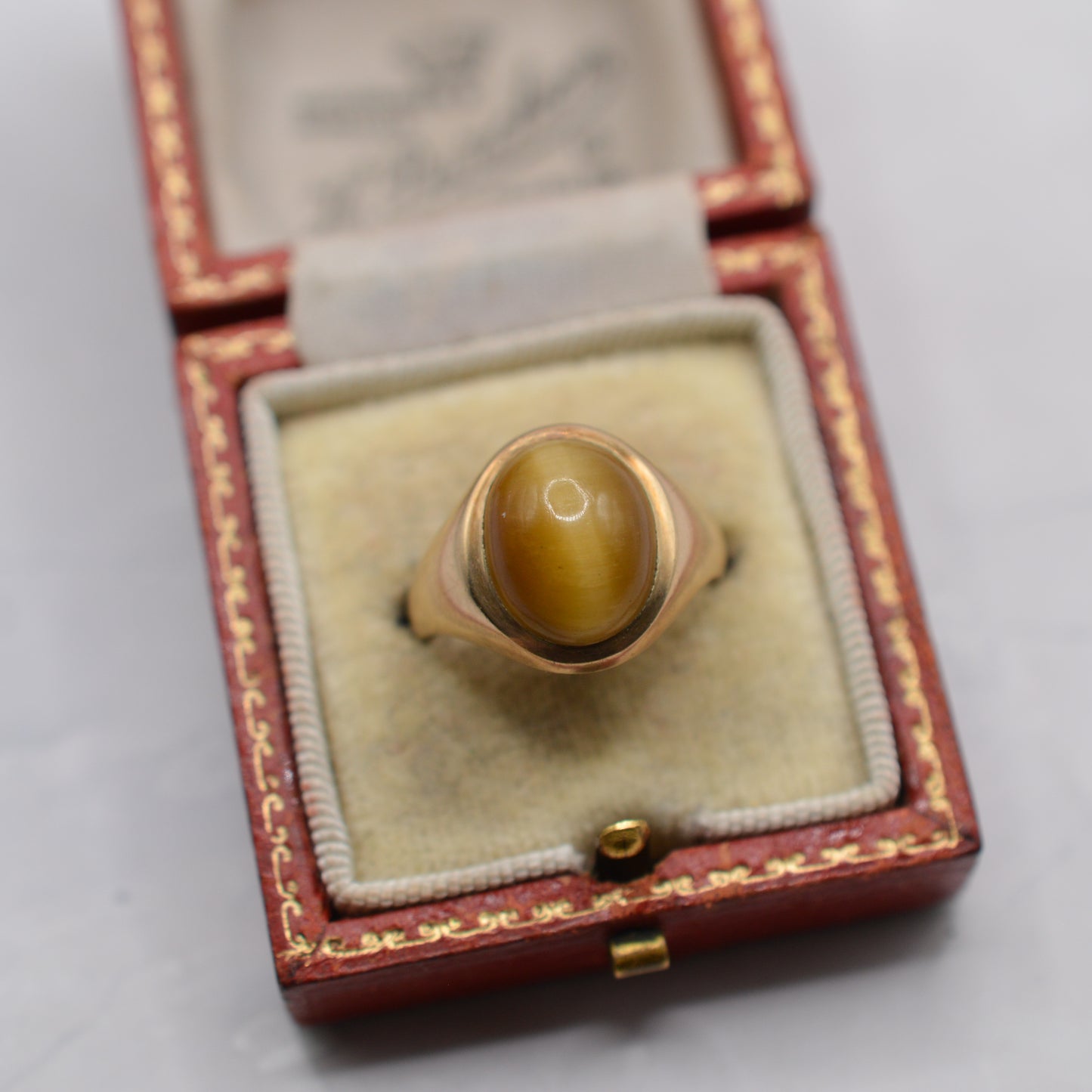 Chunky 1960s Vintage 9ct Gold Tiger's Eye Signet Ring