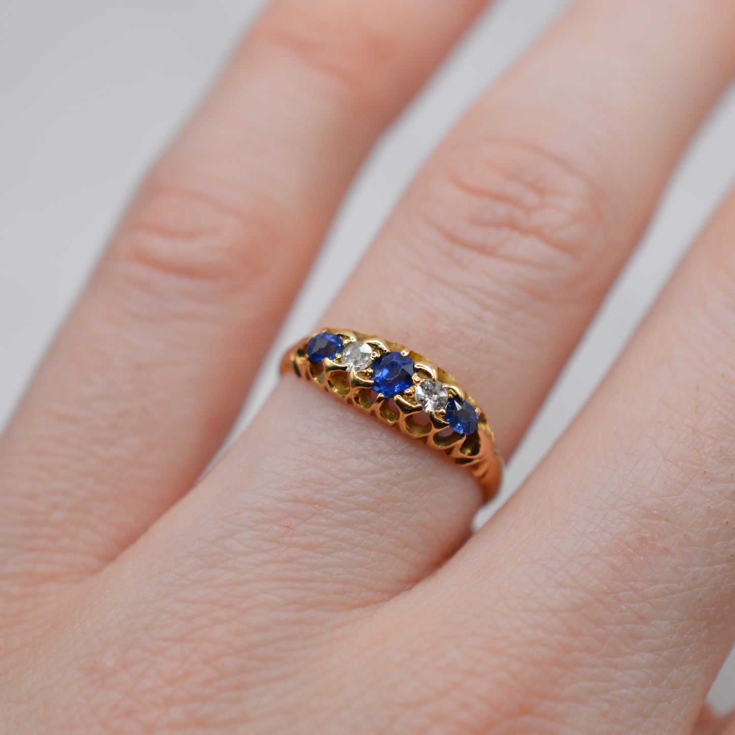Antique Victorian 18ct Gold Sapphire & Diamond Five-Stone Ring