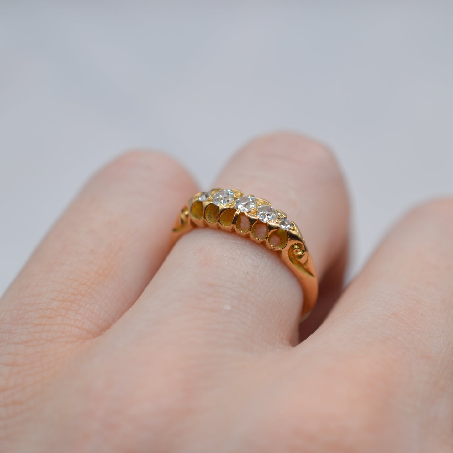 Antique 18ct Gold Five-Stone Diamond Ring