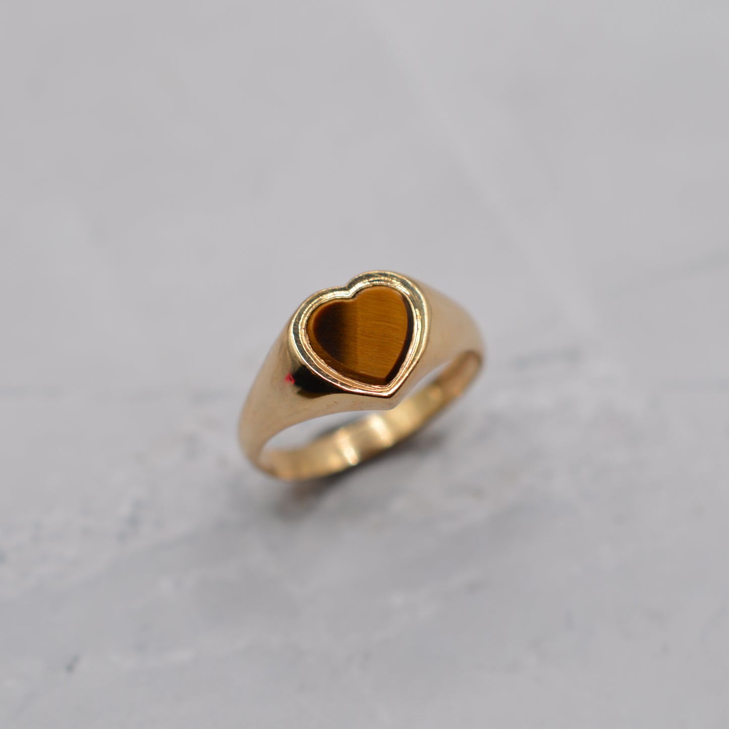 1970s Vintage 9ct Gold Tiger’s Eye Heart Signet Ring