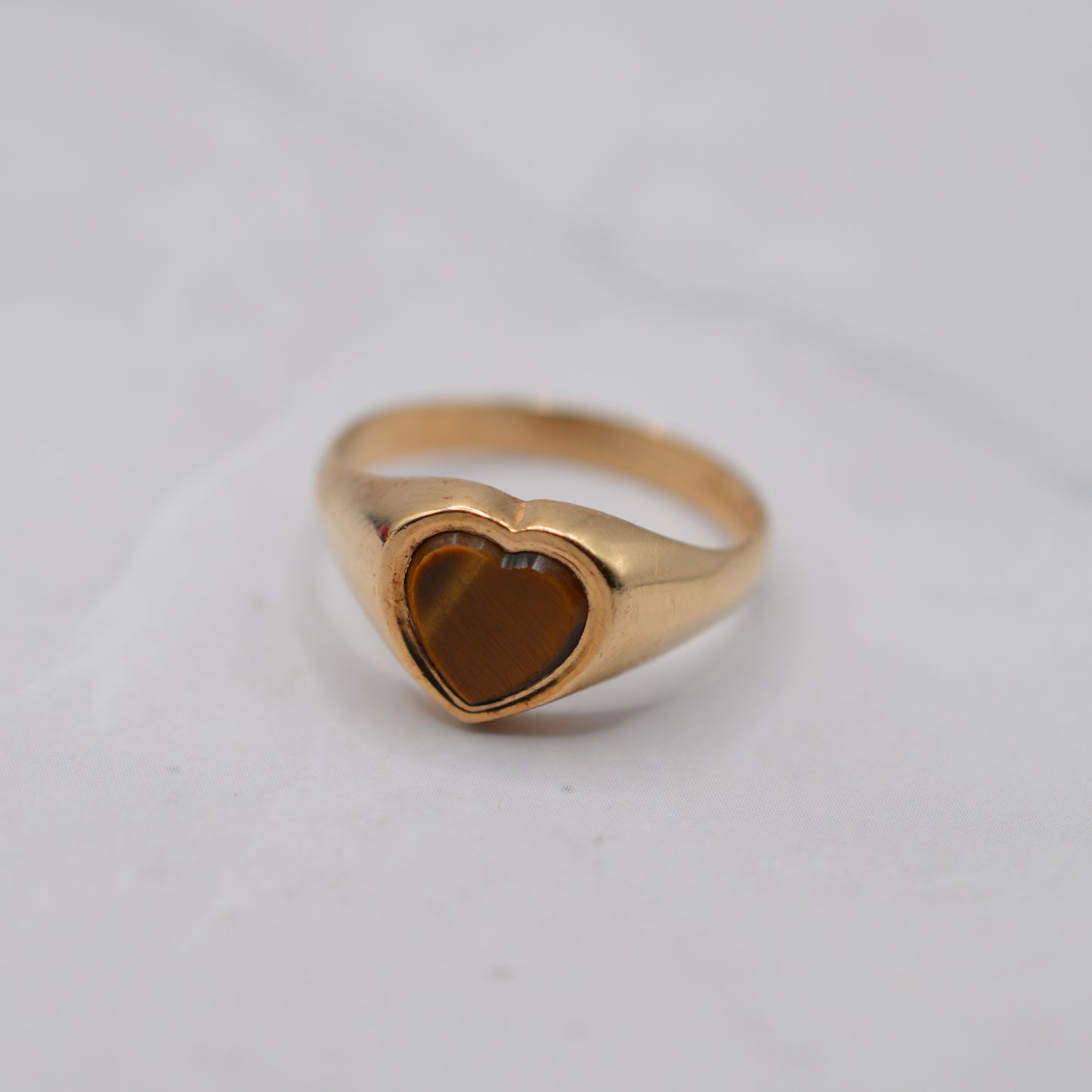 1970s Vintage 9ct Gold Tiger’s Eye Heart Signet Ring