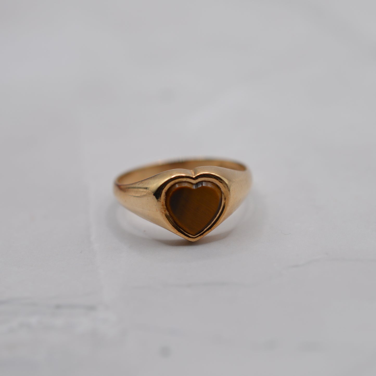 1970s Vintage 9ct Gold Tiger’s Eye Heart Signet Ring