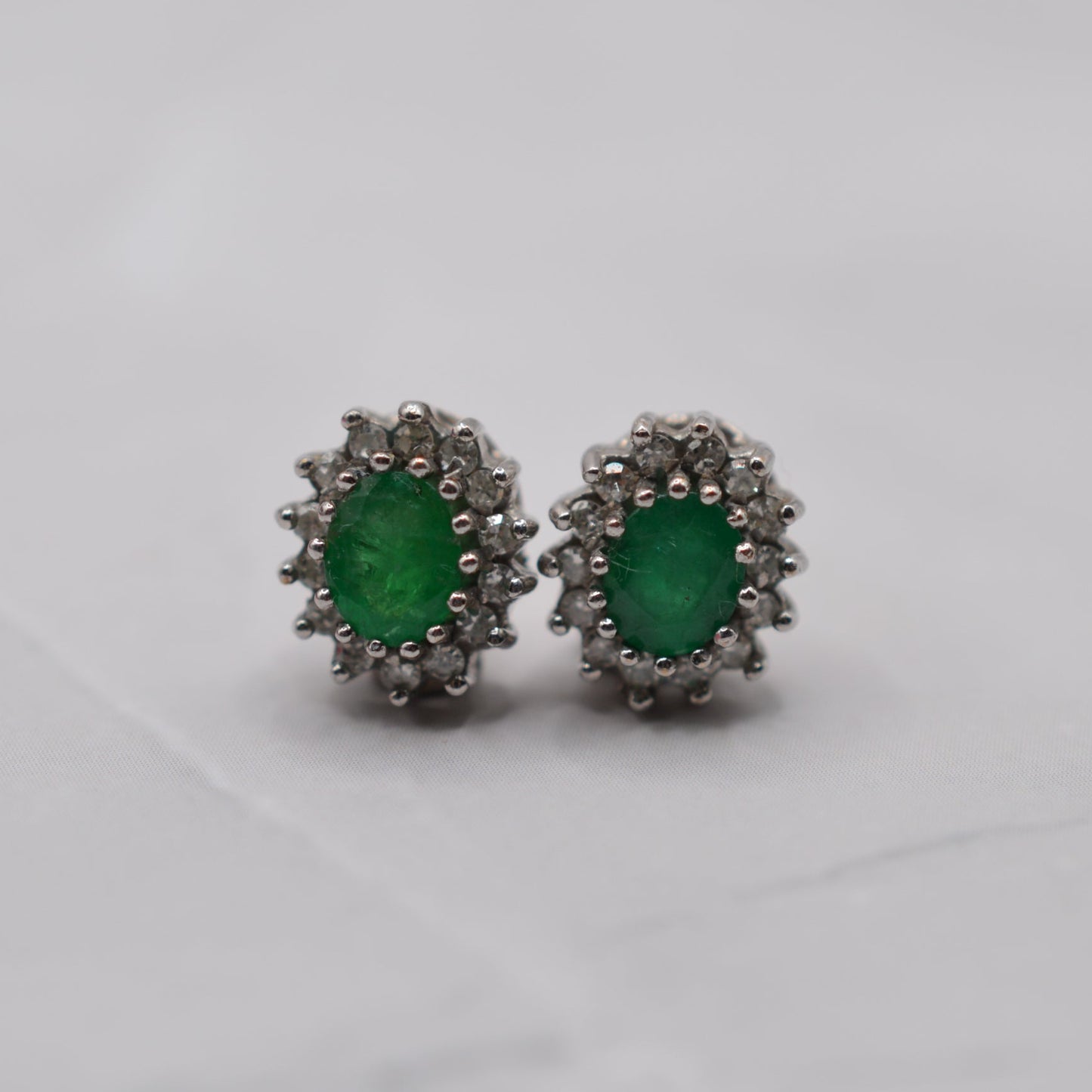1990s 9ct Gold Emerald & Diamond Cluster Stud Earrings