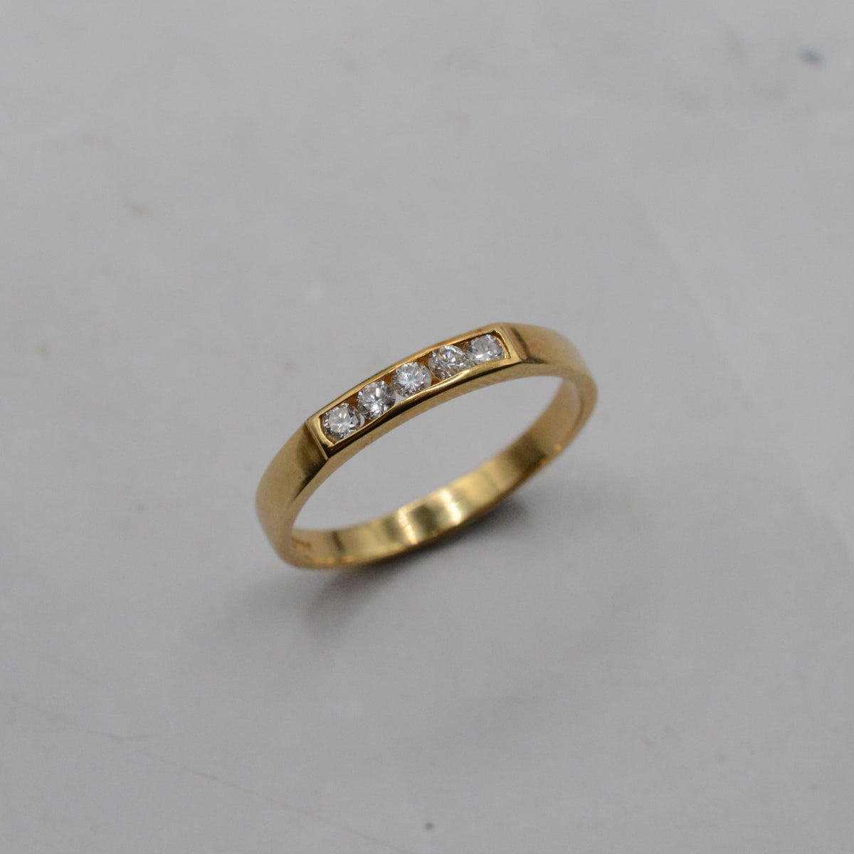 1990s 18ct Gold Diamond Channel-Set Ring