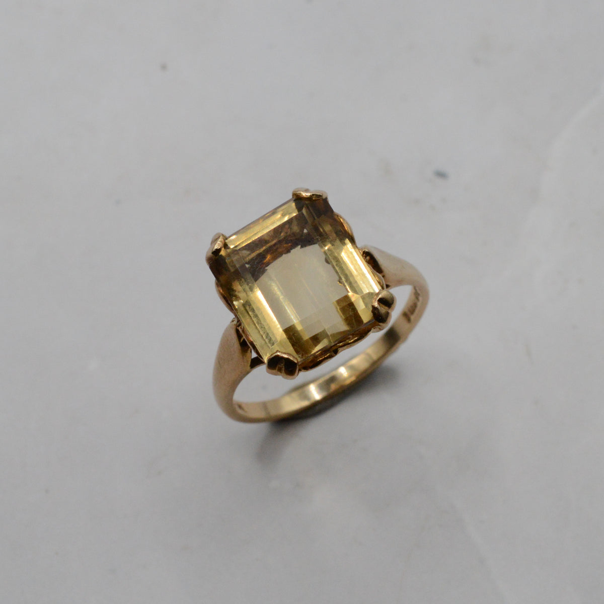 1960s Vintage 9ct Gold Citrine Dress Ring